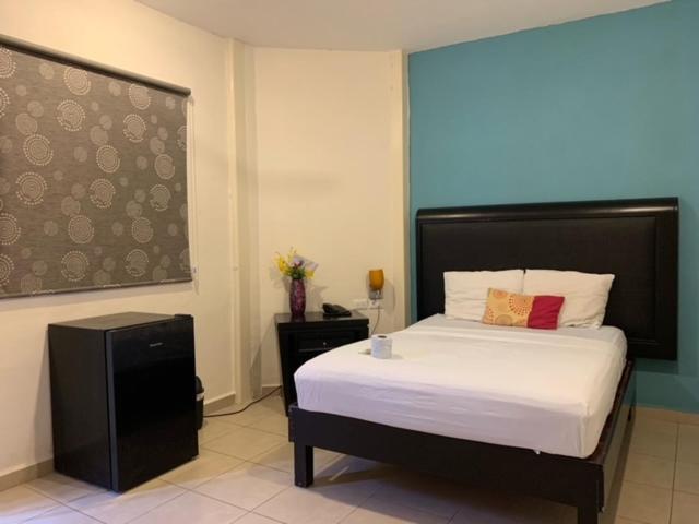 Hotel Real San Juan Suites ميريدا المظهر الخارجي الصورة